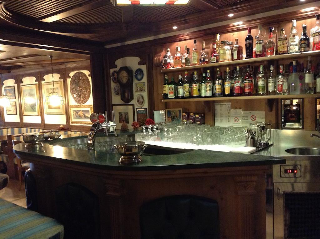 Hotel Ai Pini Vigo di Fassa Dış mekan fotoğraf