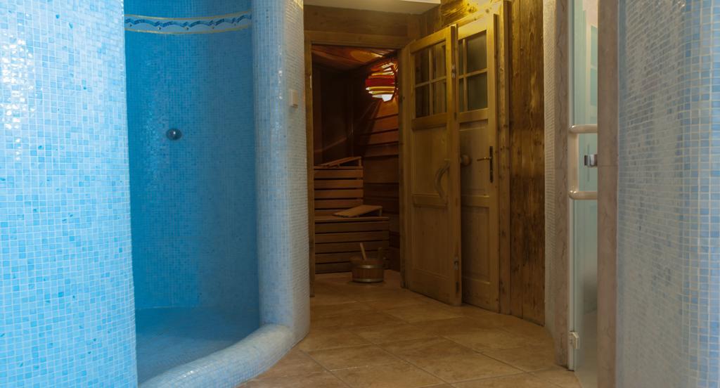 Hotel Ai Pini Vigo di Fassa Dış mekan fotoğraf