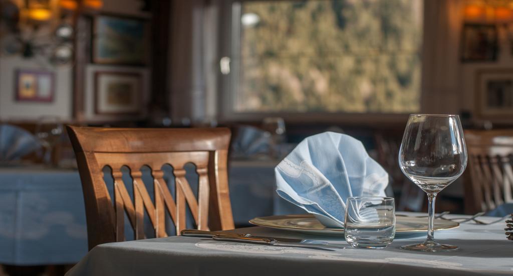 Hotel Ai Pini Vigo di Fassa Dış mekan fotoğraf